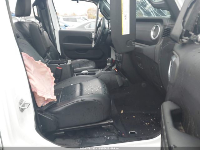 2020 JEEP GLADIATOR 1C6HJTFG5LL115323 Photo 4