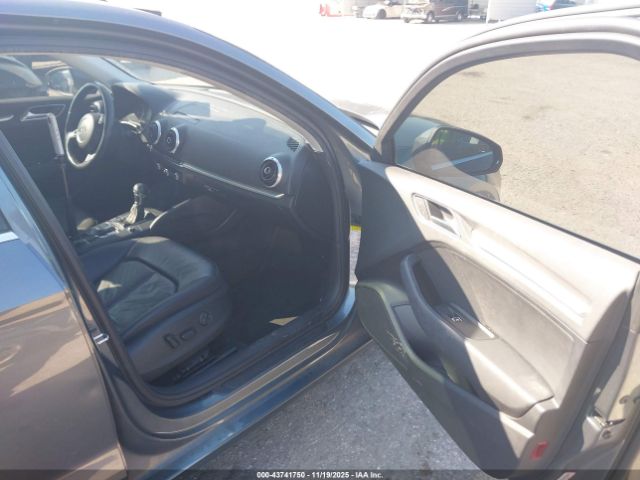 2015 AUDI A3 WAUCCGFF3F1006366 Photo 4