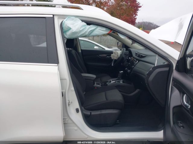 2020 NISSAN ROGUE JN8AT2MV4LW113985 Photo 4