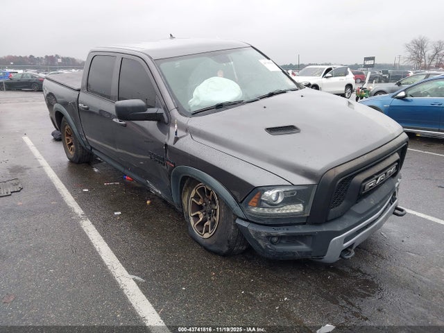 43741816 :رقم المزاد ، 1C6RR7YT4GS133841 vin ، 2016 Ram 1500 Rebel مزاد بيع