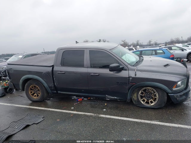 43741816 :رقم المزاد ، 1C6RR7YT4GS133841 vin ، 2016 Ram 1500 Rebel مزاد بيع
