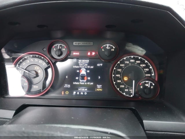 43741816 :رقم المزاد ، 1C6RR7YT4GS133841 vin ، 2016 Ram 1500 Rebel مزاد بيع