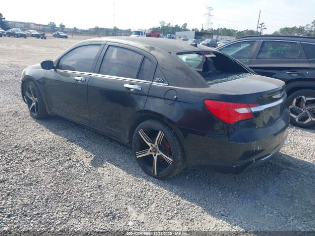 2012 CHRYSLER 200 1C3CCBAB0CN261950 Photo 2