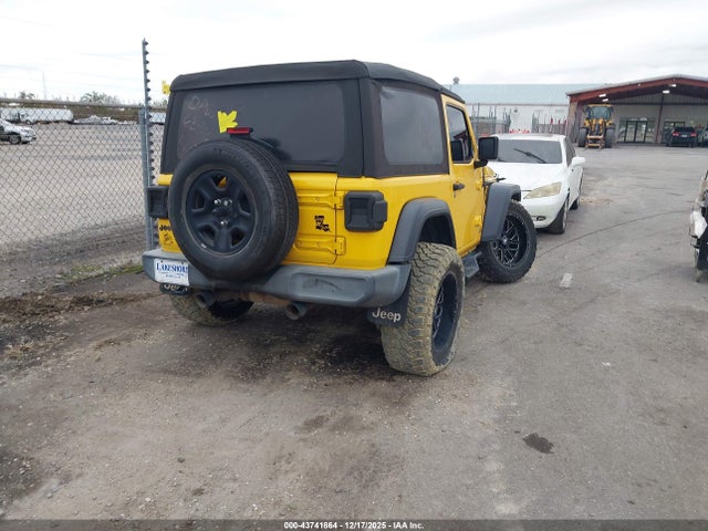 1C4GJXAG7JW281387 Jeep Wrangler Sport 4x4