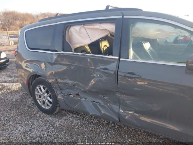 2022 CHRYSLER PACIFICA 2C4RC1BG0NR117444 Photo 5