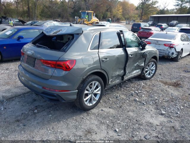2021 AUDI Q3 WA1DECF37M1034260 Photo 3