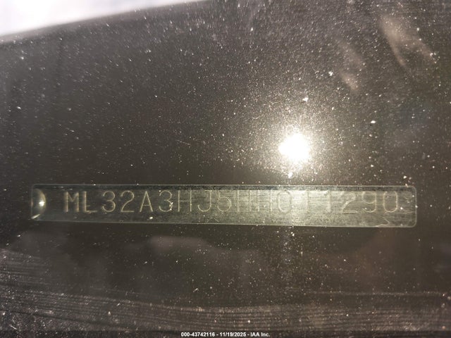 2017 MITSUBISHI MIRAGE ML32A3HJ5HH011290 Photo 8