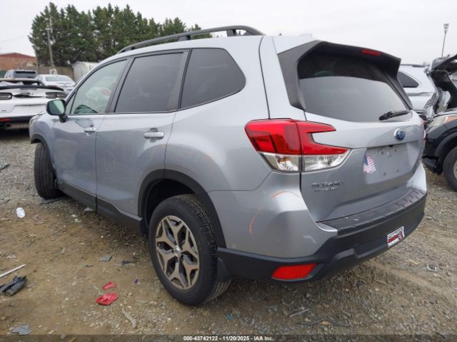 2023 SUBARU FORESTER JF2SKAECXPH518111 Photo 2