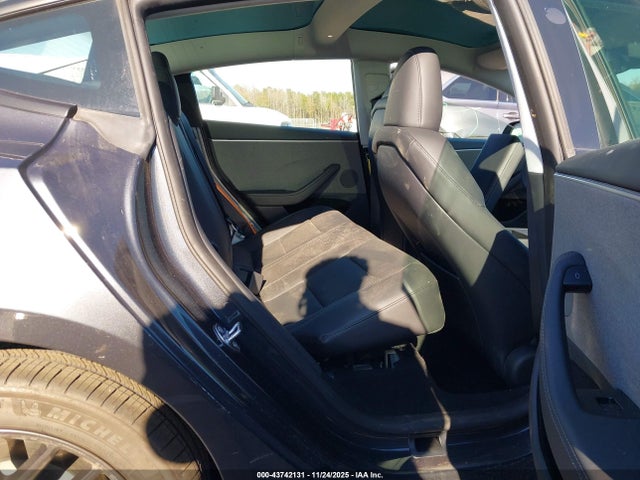 2025 TESLA MODEL 3 5YJ3E1EAXSF021349 Photo 7