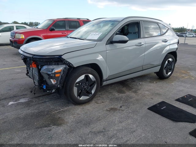 2024 HYUNDAI KONA ELECTRIC KM8HC3A69RU010672 Photo 1