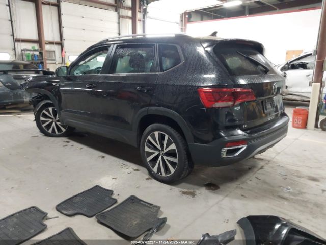 2022 VOLKSWAGEN TAOS 3VVWX7B28NM085110 Photo 2