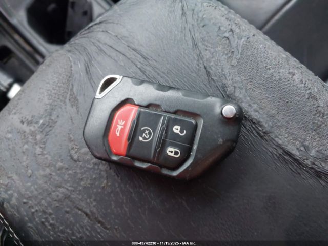 2018 JEEP WRANGLER UNLIMITED 1C4HJXEG6JW101346 Photo 10