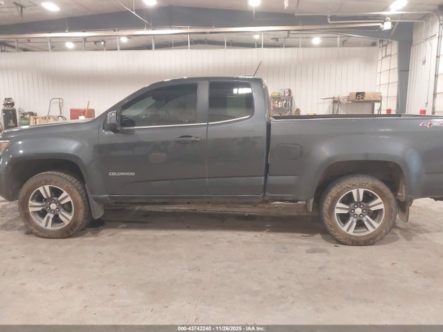 43742240 :رقم المزاد ، 1GCHTCE38G1285646 vin ، 2016 Chevrolet Colorado Lt مزاد بيع