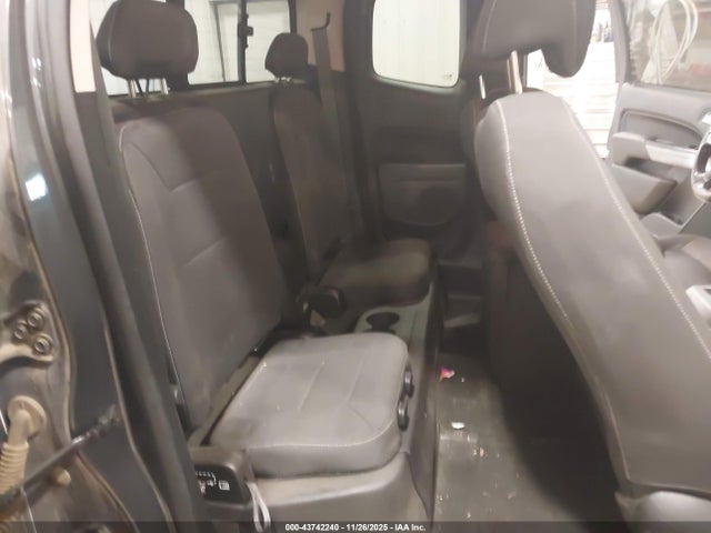 43742240 :رقم المزاد ، 1GCHTCE38G1285646 vin ، 2016 Chevrolet Colorado Lt مزاد بيع