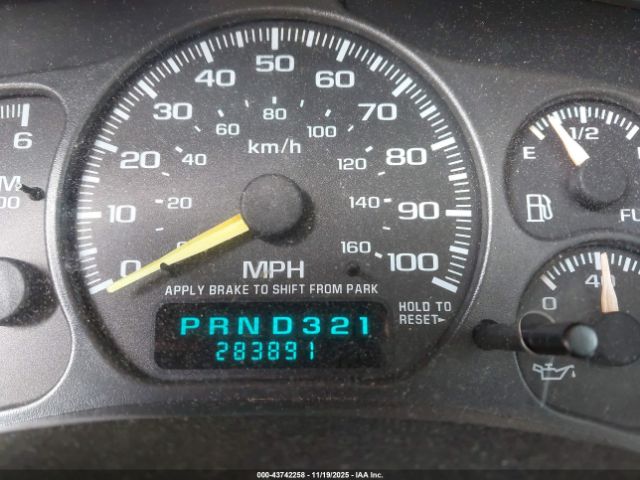 2001 CHEVROLET SUBURBAN 1500 1GNEC16T91J217280 Photo 6