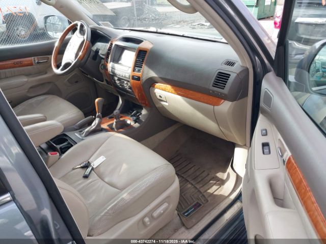 2004 LEXUS GX 470 JTJBT20X240054590 Photo 4