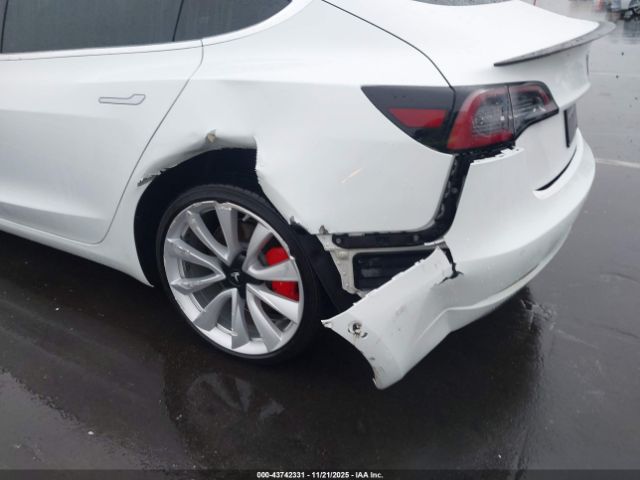2019 TESLA MODEL 3 5YJ3E1EB0KF487607 Photo 5