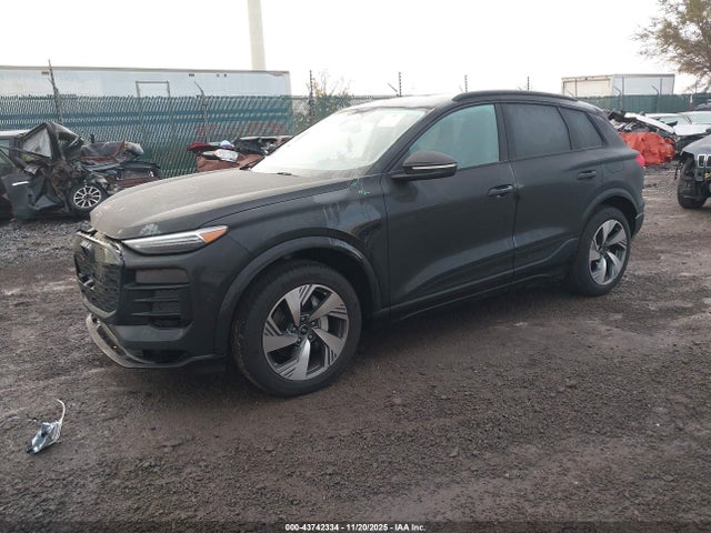 2025 AUDI Q6 E-TRON WA124BGF7SA066443 Photo 1