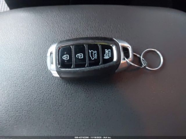 2019 HYUNDAI KONA KM8K6CAA1KU326283 Photo 10