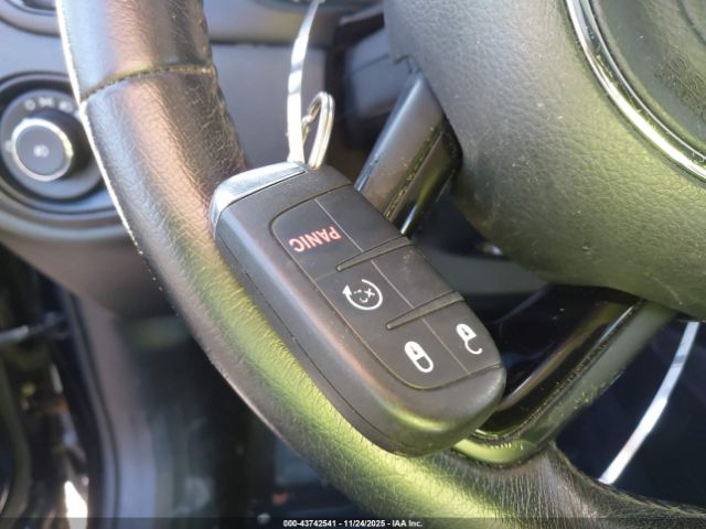 2017 JEEP RENEGADE ZACCJABB9HPF73144 Photo 10