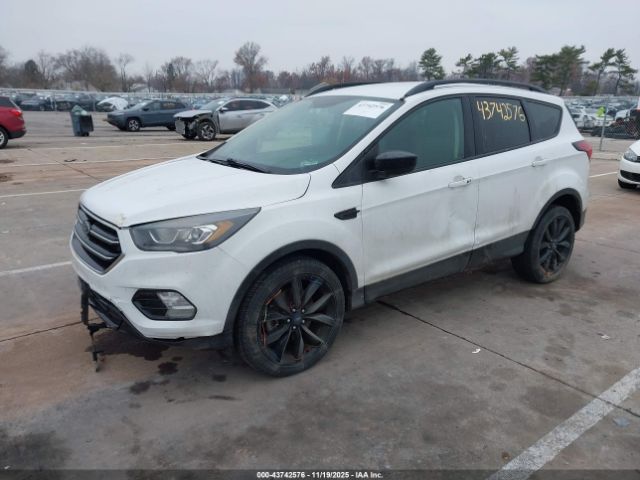 2019 FORD ESCAPE 1FMCU9GD9KUC05838 Photo 1