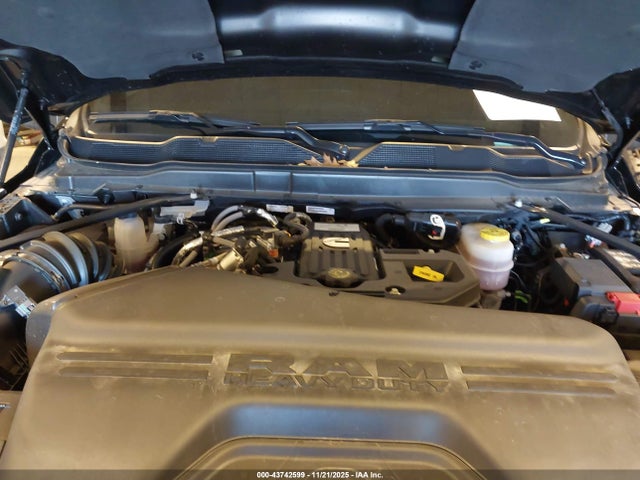 43742599 :رقم المزاد ، 3C63R5FL1SG578907 vin ، 2025 Ram 2500 Laramie  4x4 6'4 Box مزاد بيع