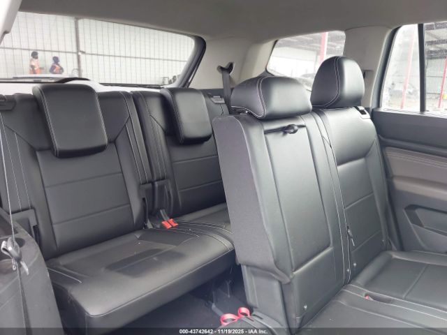 2022 VOLKSWAGEN ATLAS 1V2WR2CA8NC510682 Photo 7