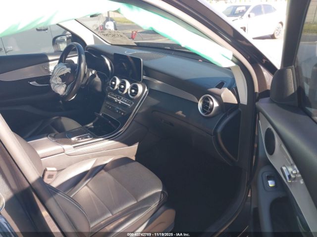 2021 MERCEDES-BENZ GLC 300 W1N0G8DB2MV267132 Photo 4
