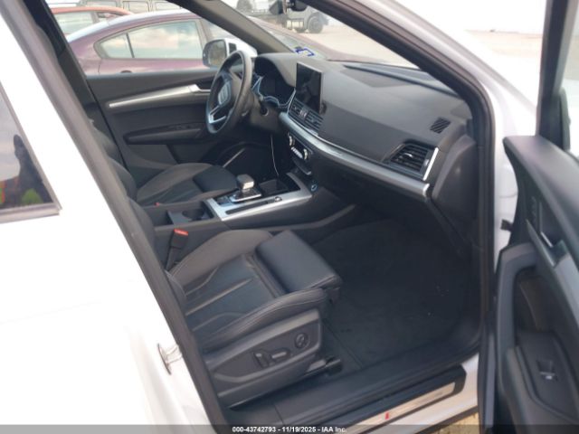 2025 AUDI Q5 WA1GAAFY1S2023285 Photo 4