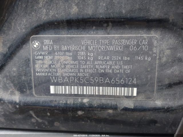 2011 BMW 328I WBAPK5C59BA656124 Photo 8