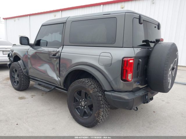 2023 FORD BRONCO 1FMDE5AP4PLB98565 Photo 2
