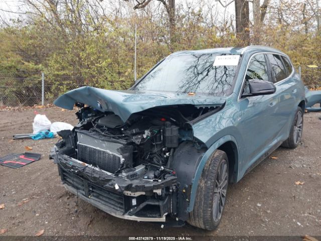 2024 BMW X1 WBX13EF0XR5Z00715 Photo 1