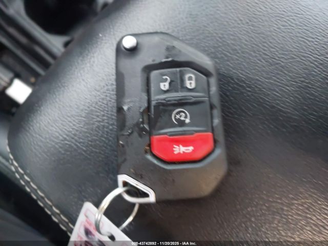 2021 JEEP WRANGLER 4XE 1C4JJXP63MW868288 Photo 10