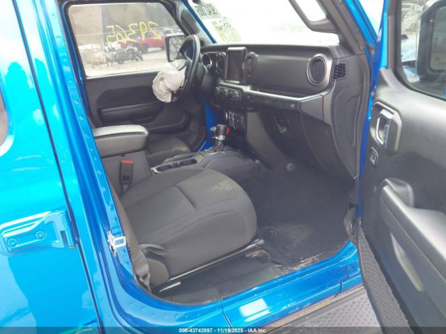 2022 JEEP WRANGLER UNLIMITED 1C4HJXDG2NW273400 Photo 4