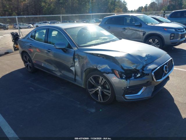 2021 VOLVO S60 7JR102FL8MG092880