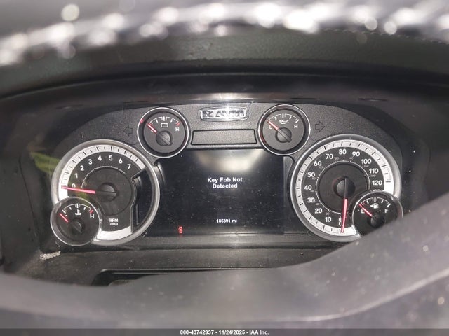 2015 Ram 1500 Sport მანქანა იყიდება აუქციონზე, vin: 1C6RR6MTXFS559760, აუქციონის ნომერი: 43742937
