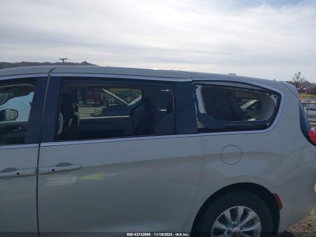 Aukcja sprzedaży 2017 Chrysler Pacifica Touring, vin: 2C4RC1DG0HR771006, numer aukcji: 43742995