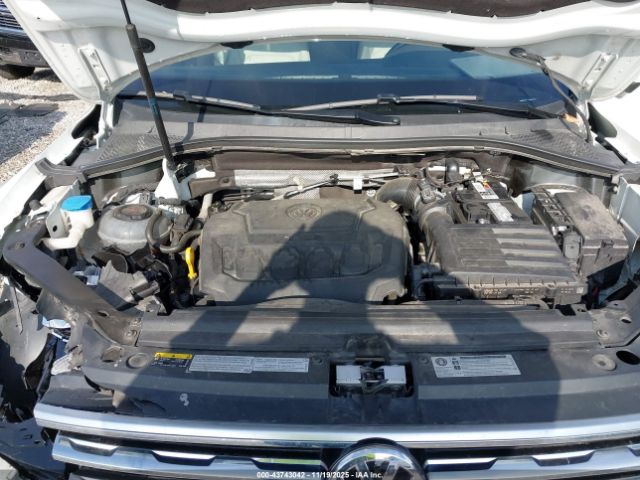 2019 VOLKSWAGEN TIGUAN 3VV4B7AX1KM060354 Photo 9