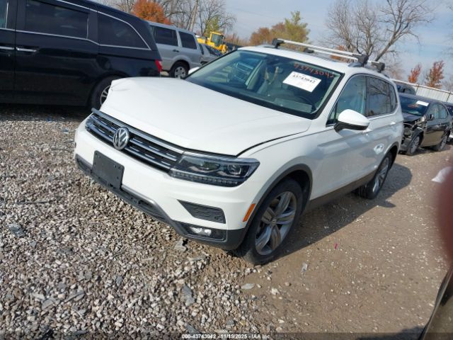 2019 VOLKSWAGEN TIGUAN 3VV4B7AX1KM060354 Photo 1