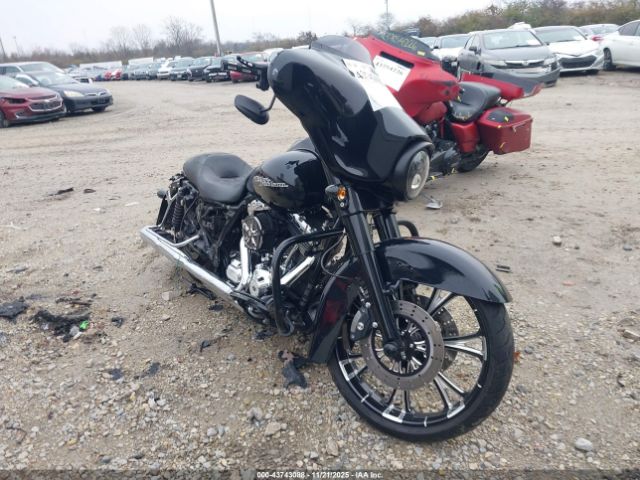 2012 HARLEY-DAVIDSON FLHX 1HD1KBM16CB639052