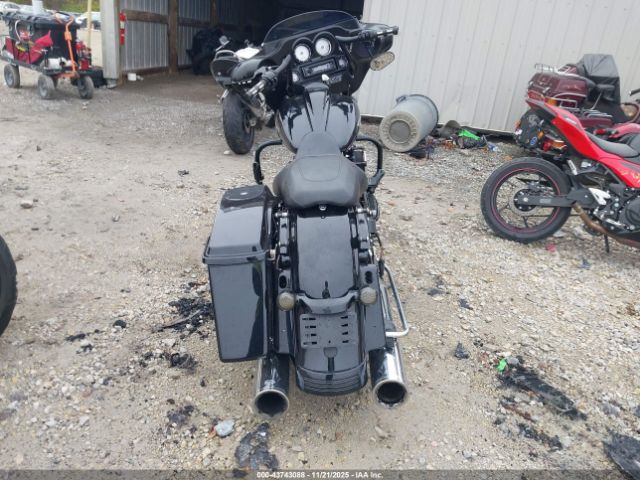 2012 HARLEY-DAVIDSON FLHX 1HD1KBM16CB639052 Photo 5