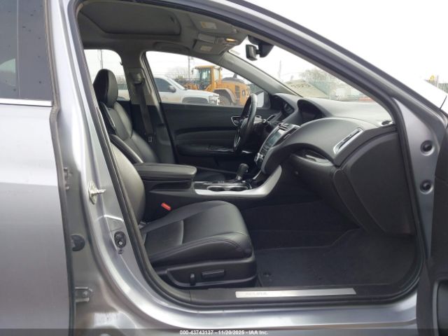 2018 ACURA TLX 19UUB1F31JA001349 Photo 4