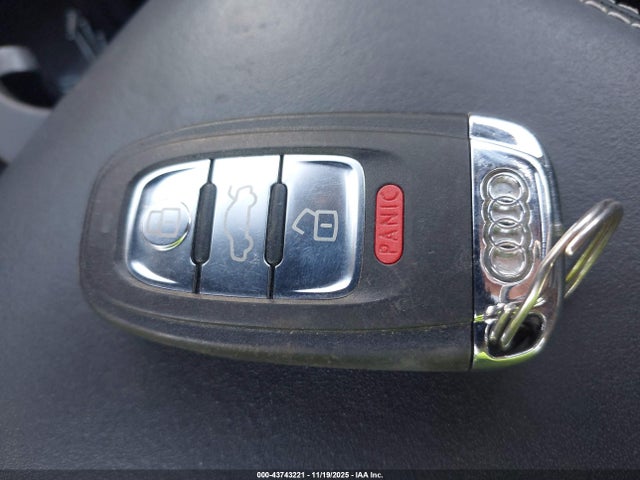 2011 AUDI A4 WAUMFAFL5BN032579 Photo 10
