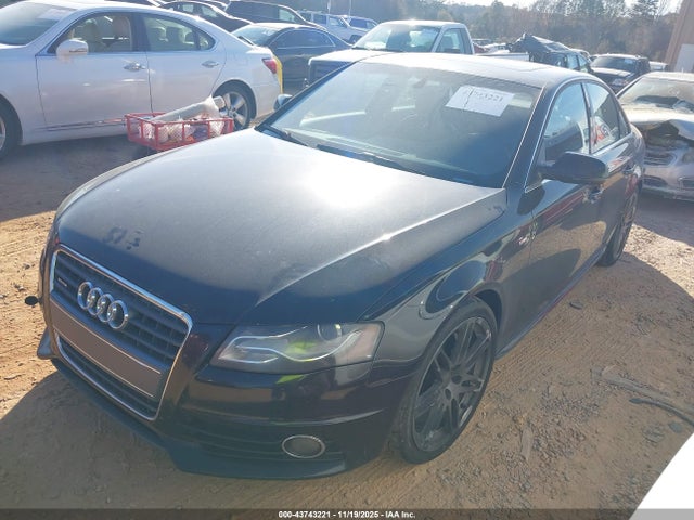 2011 AUDI A4 WAUMFAFL5BN032579 Photo 1