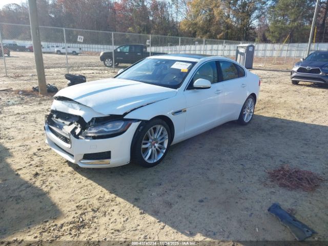 2016 JAGUAR XF SAJBE4BV7GCY07975 Photo 1