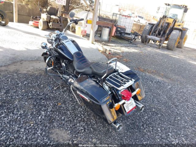 2014 HARLEY-DAVIDSON FLHR 1HD1FBM17EB688803 Photo 2