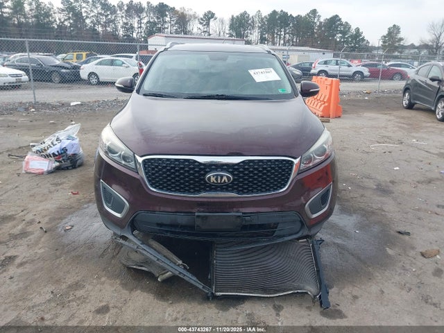 5XYPGDA55GG003914 KIA Sorento 3.3l Lx