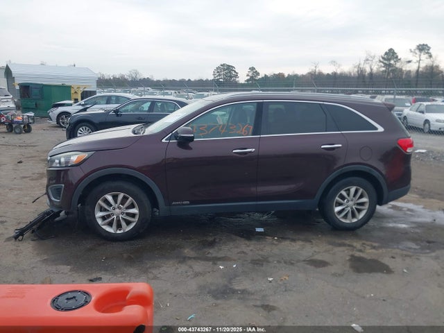 5XYPGDA55GG003914 KIA Sorento 3.3l Lx
