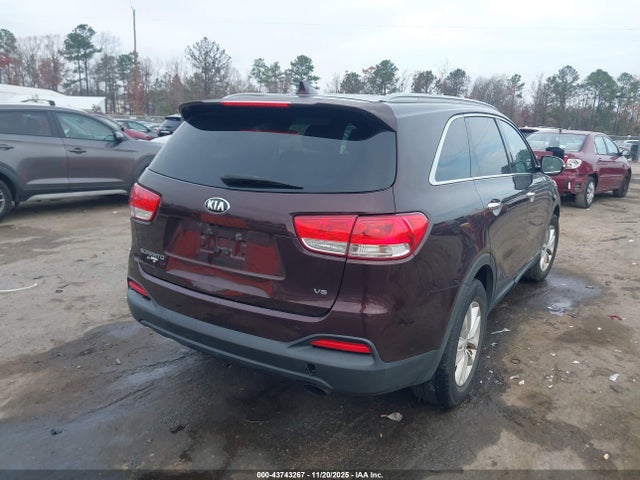 5XYPGDA55GG003914 KIA Sorento 3.3l Lx