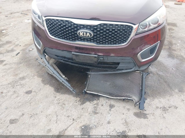 5XYPGDA55GG003914 KIA Sorento 3.3l Lx